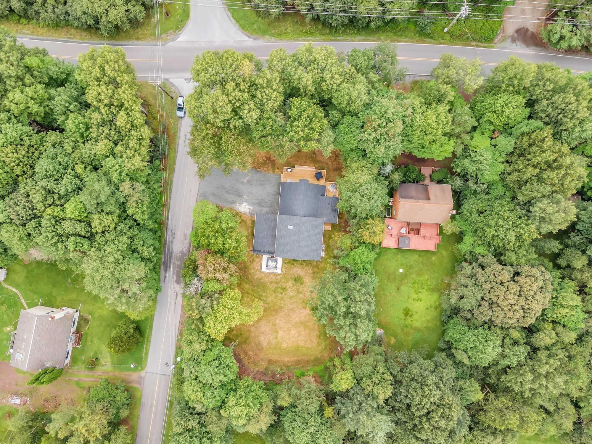 Chalet Luxury Hot Tub Game And Albrightsville