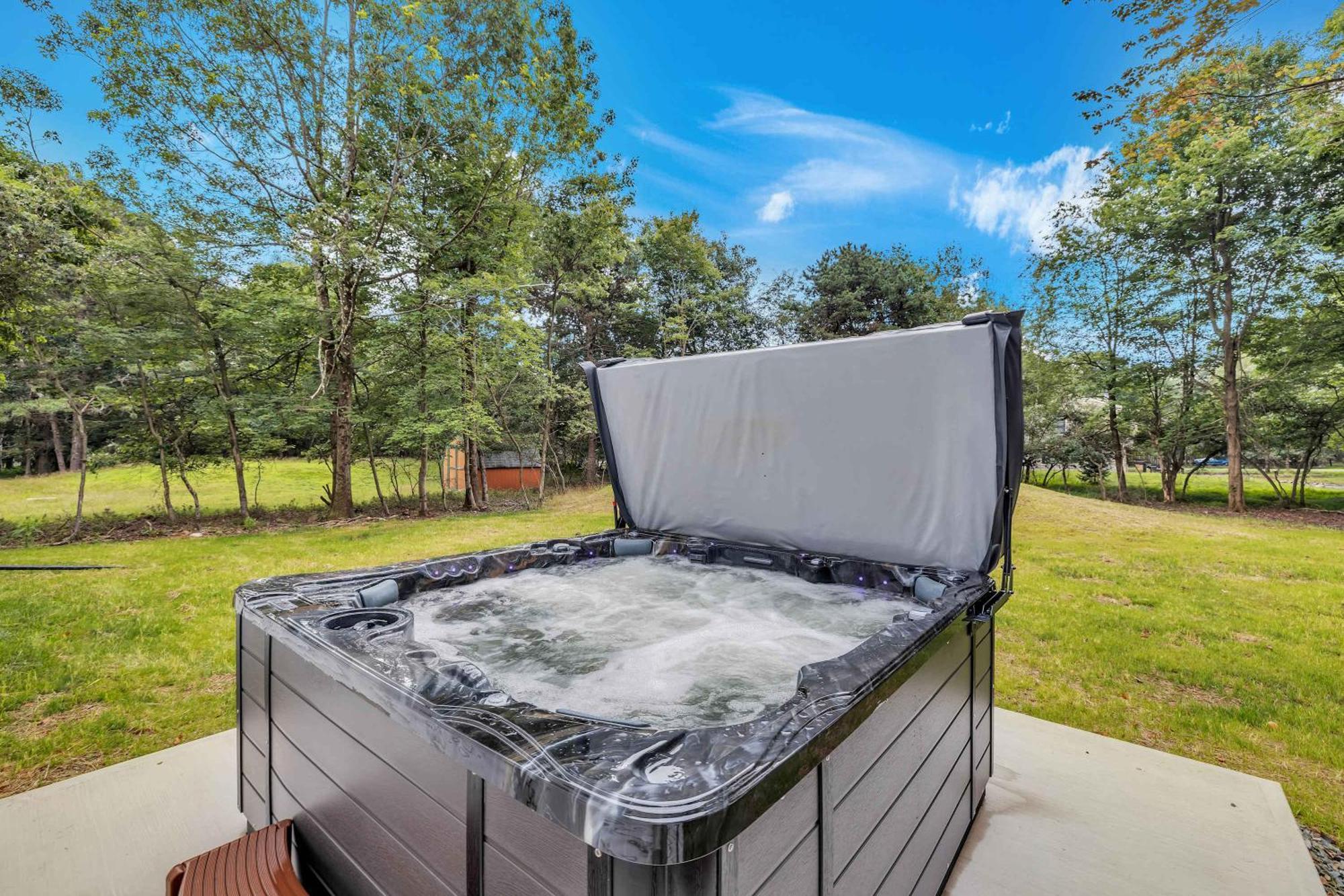 Luxury Hot Tub Game And *