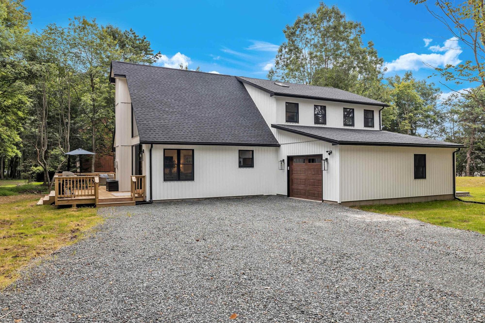 Luxury Hot Tub Game And Albrightsville